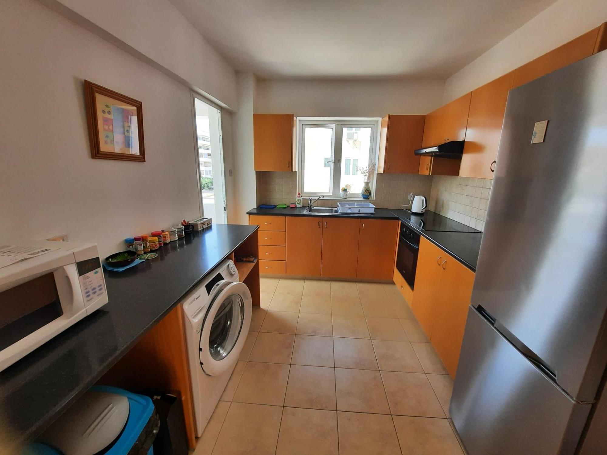 Large Apt 2 Bedrooms Sea View & 2 Balconies Ларнака Екстер'єр фото